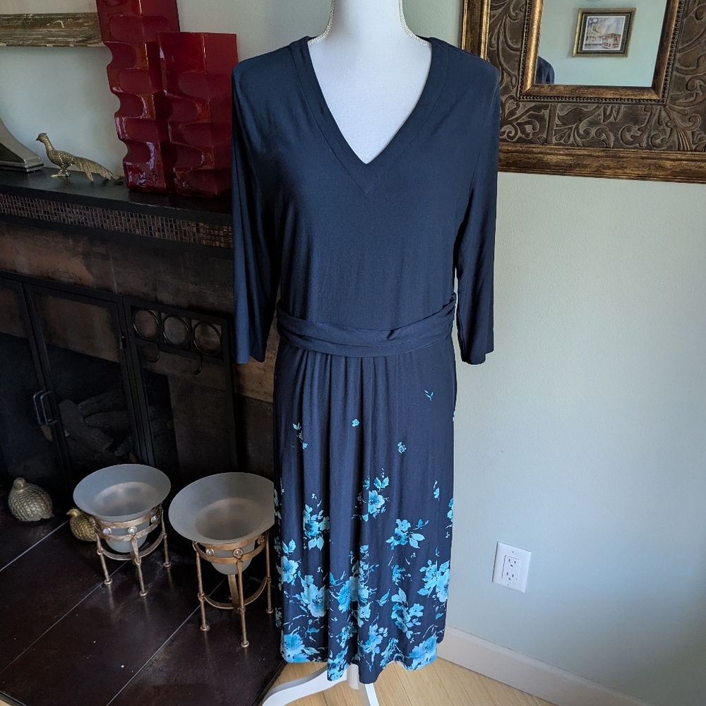 J.Jill Wearever Collection Large 3/4Sleeve Midi Dress NavyBlue Floral Bottom 171